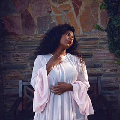 Nia Pearl - Image 2